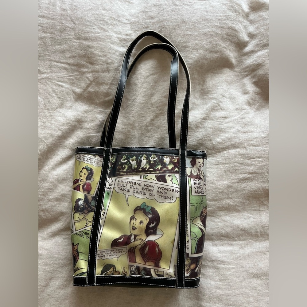 Rare Vintage Disney Snow White Comic Book Purse